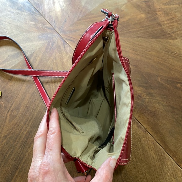 Red Crossbody - Picture 6 of 8